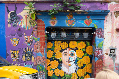 أواكساكا: جولة فن الموت سيرًا على الأقدام