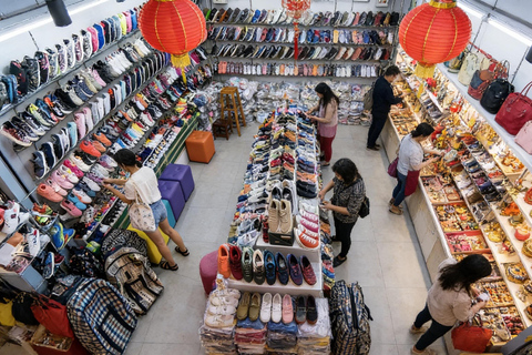 Beijing: Customized Shopping Tour with Personal Shopper