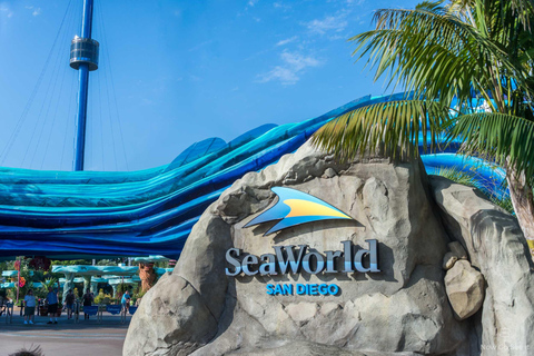 Orlando: SeaWorld Shuttle Service Round trip SUV