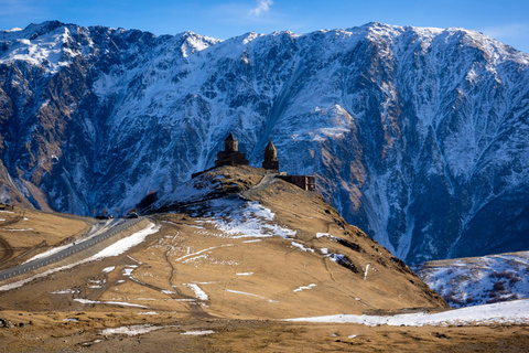 Tbilisi : Kazbegi, Ananuri, Gudauri & Gergeti, Privat Tour