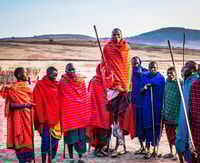 Moses, Masai Vallag y Kiculate también Hotspring Tour - Housity