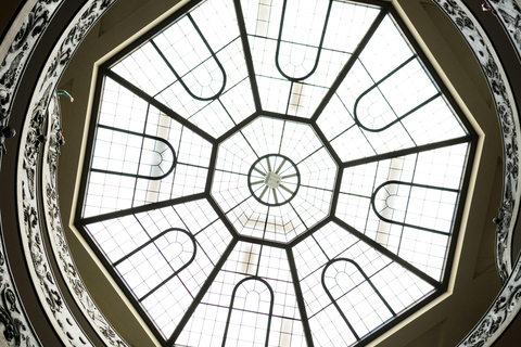 Vatican Museums, Sistine Chapel and St. Peter's Guided Tour Guide Tour