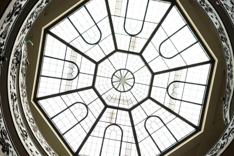 Vatican Museums, Sistine Chapel and St. Peter's Guided Tour Guide Tour