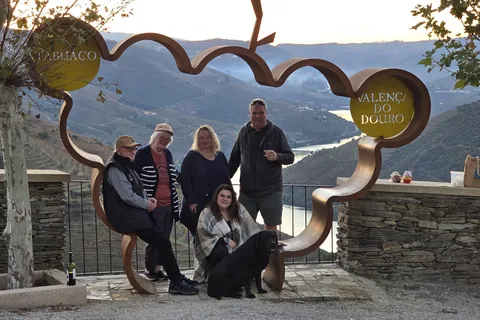Douro Valley private tour & wine experience including lunch