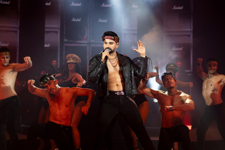 Cancún: Myst Euphoria Show Tańcz w rytm hitów wszystkich dekad!Frontowy balkon na antresoli / Zielony