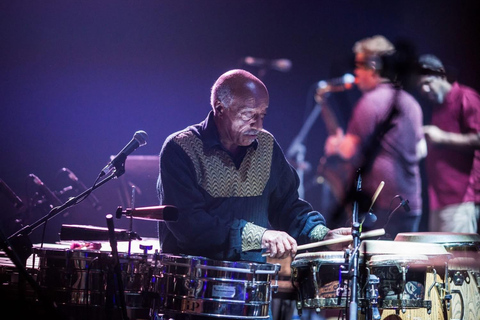 Addis Ababa: Jazz Bar Tour with Live Music and Dinner