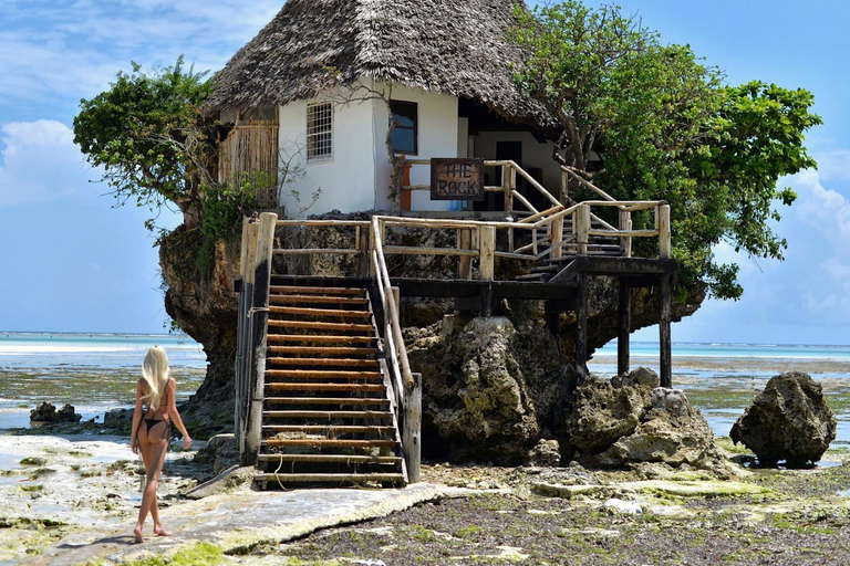 Zanzibar: Blå lagunen, klipprestaurang, grotta och strandresa