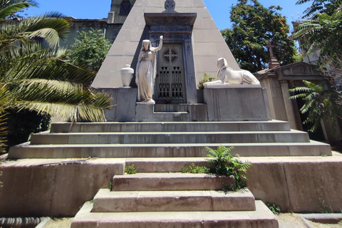 Santiago du Chili : Cimetière général avec un guide expert en histoire locale