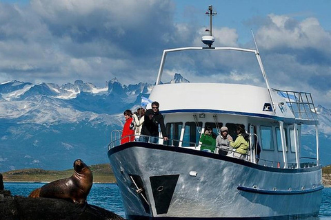 Beagle Channel on yacht with minitrekking