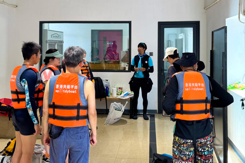 Hong Kong Sai Kung Full Day Snorkelling and Beach Yacht Tour