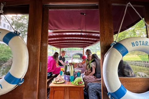 Riga: Private boat tour with Latvian beer and snacks Riga: Private Boat Tour with beer and snacks