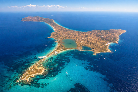 Ibiza: Boat to Formentera with VIP bed, open bar, breakfast, lunch, dinner Full Experience with Sunset (in advance, phase 3)