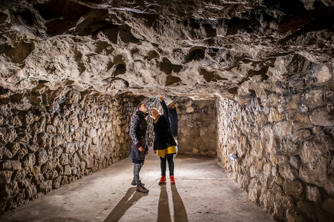 Boedapest: wandeltocht grotten van Boeda