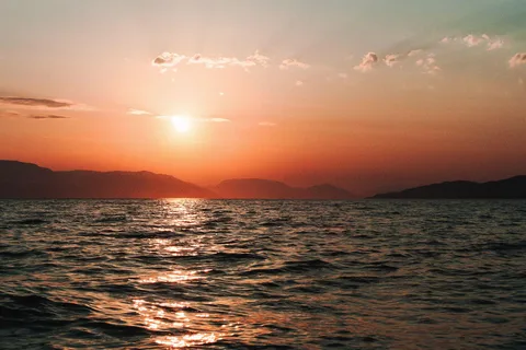 Alta Fjord: Sunset Boat Tour