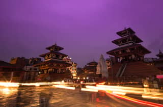 Sonnenuntergang und Nachtlichter von Kathmandu – Spaziergang und Abendessen