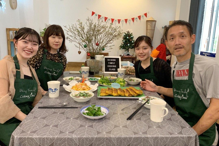 Da Nang Family Cooking Class - with Local Family in Da Nang