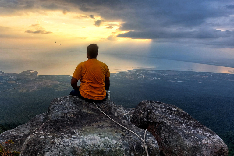 Kampot: Bokor Mountain Tour with locals Bokor Mountain Tour with an Experienced Guide