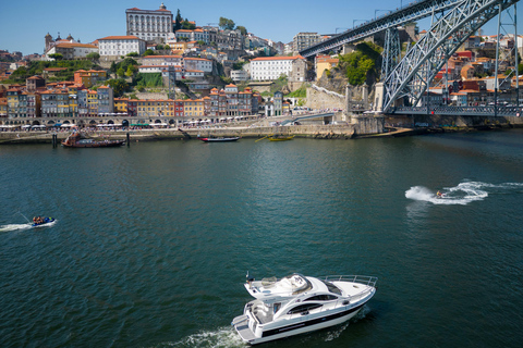 Porto: 6 Brücken Portwein-Flusskreuzfahrt mit 4 VerkostungenPorto - 6 Brücken Hafenwein-Flusskreuzfahrt mit 4 Verkostungen