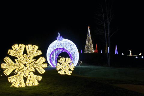 Derry, NH: LaBelle Lights Holiday Light Show Entry Ticket