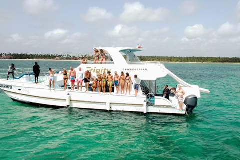 Punta Cana: Party Boat con snorkeling, alcolici e hip hopPunta Cana: festa in barca con snorkeling, alcolici e hip hop