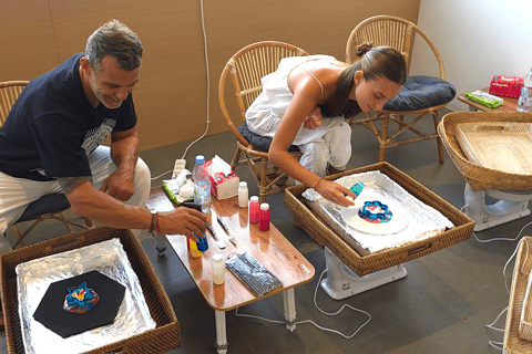 Ubud: Create Your Own Pouring Painting Art Workshop