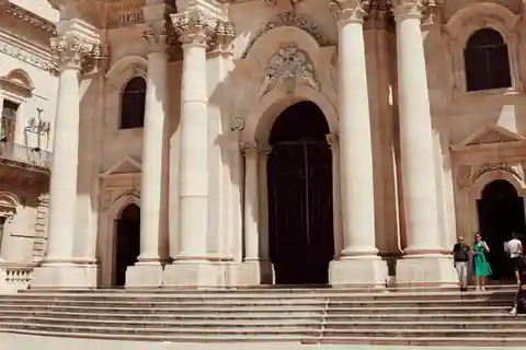 From Taormina area: Private tour of Syracuse