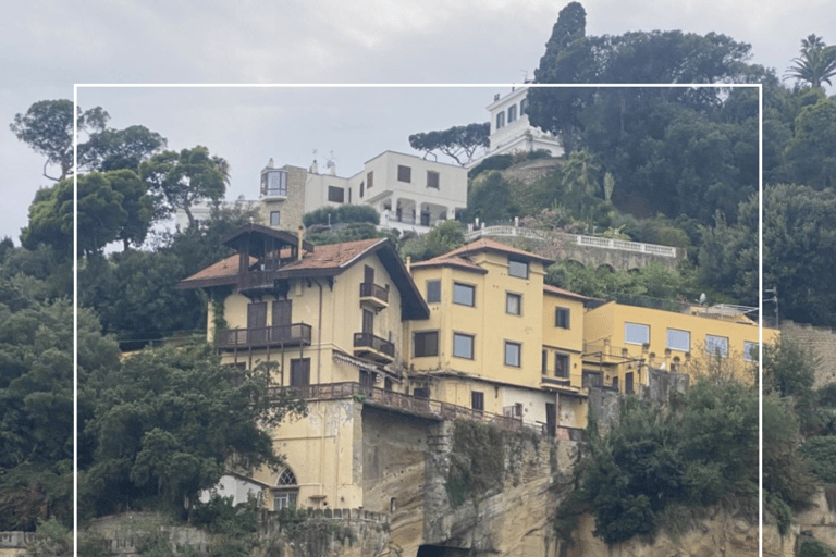 Tour in barca di Napoli lungo la costa: Dal Molo Siglio a Nisida