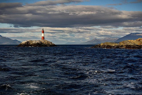 Beagle Channel on yacht with minitrekking