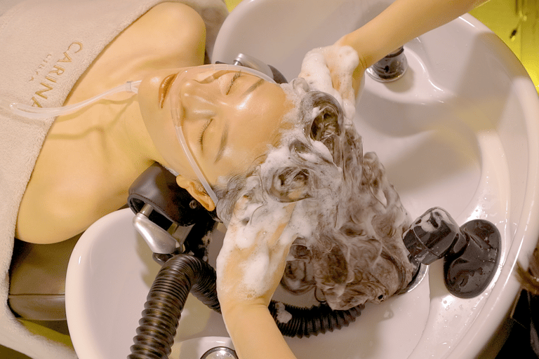 Tokyo: Scalp Care Treatment at a Head Spa