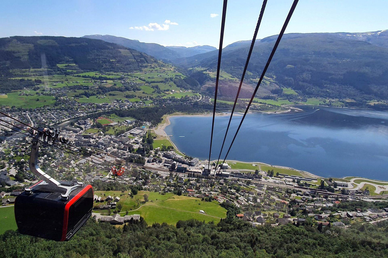 Visite privée - Hardangerfjord, Voss Gondol et 4 grandes chutes d'eau