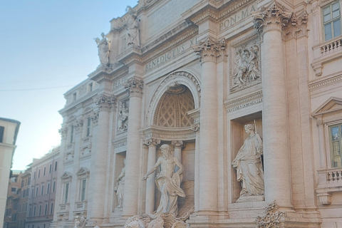 Trevi Fountain Small Group Tour with Entry Tickets