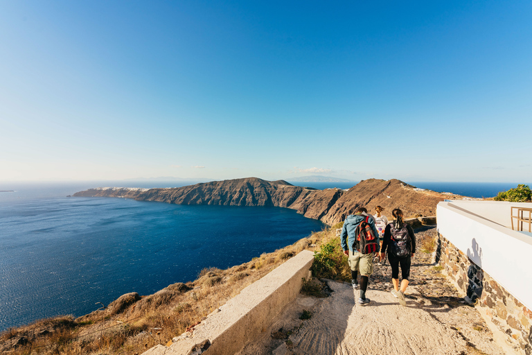 Santorini: begeleide wandeling naar krater en zonsondergang