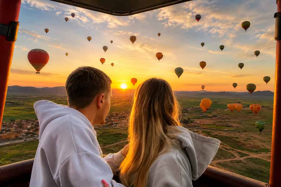 Marrakesch: Heißluftballonfahrt bei Sonnenaufgang & Berberfrühstück. Foto: GetYourGuide Marrakesch: Heißluftballonfahrt bei Sonnenaufgang & Berberfrühstück. Foto: GetYourGuide