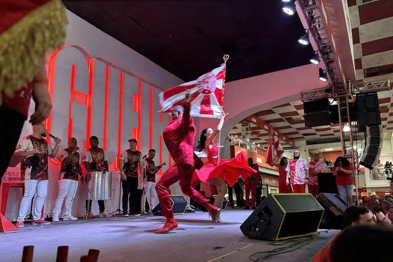 Rio de Janeiro/Copacabana: Prove della scuola di samba Salgueiro