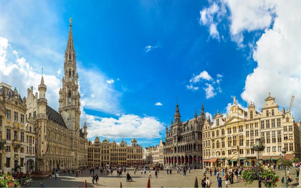 Download Streets of Brussels HD iPhone 2020 6K For Mobile iPad Download  Wallpaper - GetWalls.io | Street, S wallpaper hd, Beautiful places in the  world