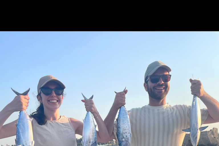 Rhodes : Excursion de pêche avec barbecue et baignade