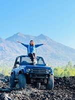 Monte Batur jeep amanecer y explorar lava negra - Hizvo