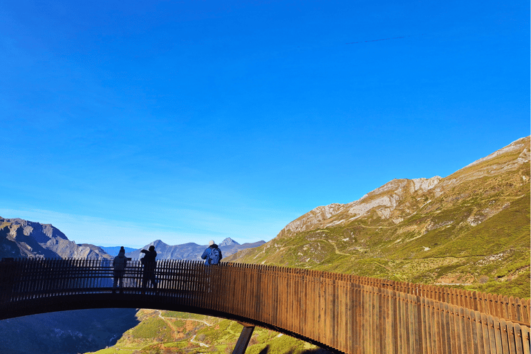 Oviedo/Gijon: Somiedo Natural Park & its Rural Villages Tour from Oviedo: Somiedo Natural Park and its Rural Villages