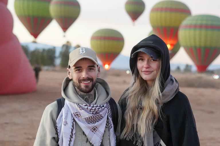 Agadir: Sunrise Flight with Breakfast and 4x4 Transport Agadir: Sunrise Balloon Ride with Breakfast and 4WD Transport