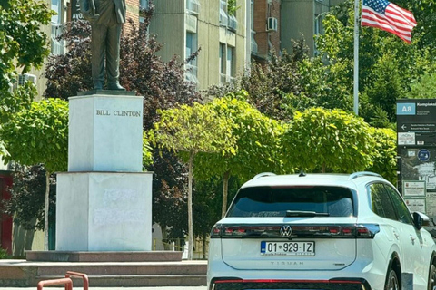 A partir de Skopje: Viagem de 1 dia com guia aos pontos turísticos do KosovoVisita a Mitrovica, que é dividida por uma ponte