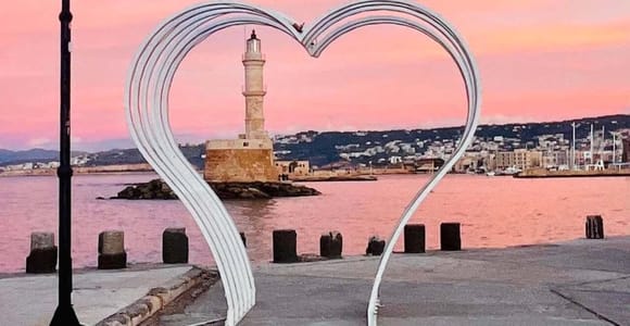 Chania: Old Town Walk with Tastings, Culture & Stories