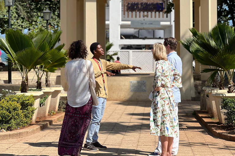 Stone Town Walking Tour With Local Expert GuideShared Walking Tour