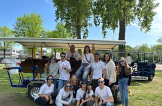 Amsterdam: Die originale BUBBLES & BIKE Private Prosecco-Tour