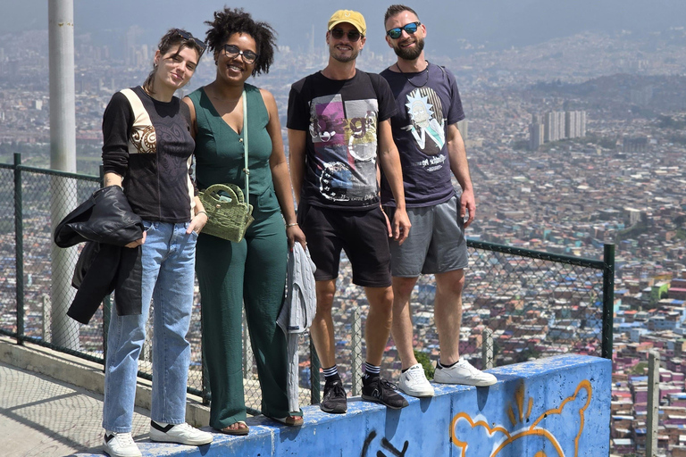 Bogota: kolejka linowa do największego slumsów w Bogocie: El Paraiso