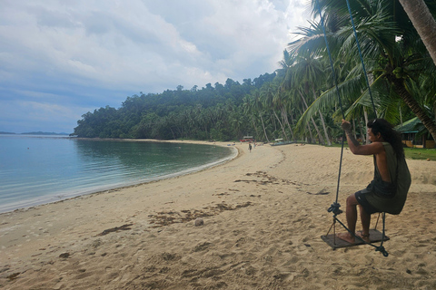 El Nido/Port Barton: 3-Day North Palawan Loop Motorbike Tour