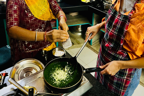 CLASE DE COCINA DURGA UDAIPUR