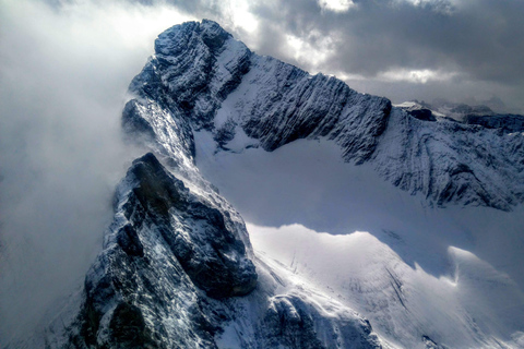 Canmore: 25 minuters helikoptertur till Three Sisters