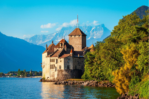 Luzern: privétour met de auto - Gruyeres, Vevey, Montreux & Fribourg