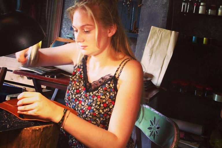 Hoi An: Experience Handmade Leather Making in Oldtown Experience Express Leather class in 2 hours