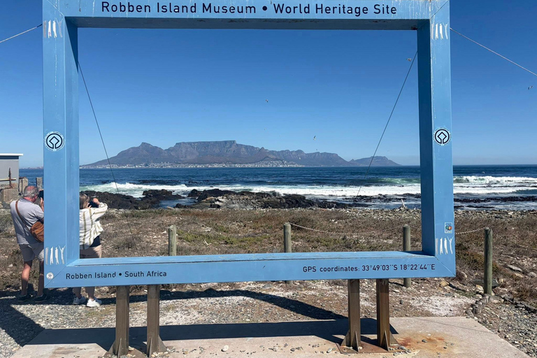 Cape Town: Robben Island Ticket with Ferry & Transfers